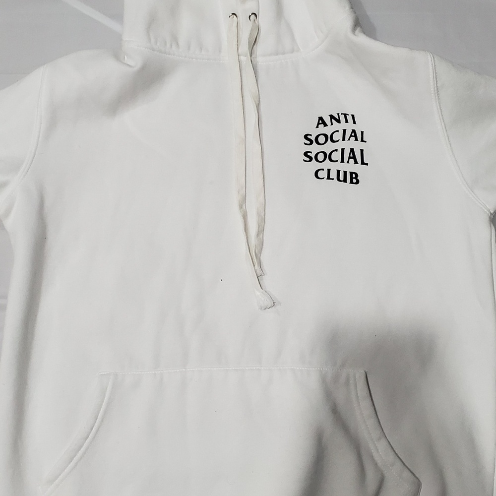 ASSC white hoodie.